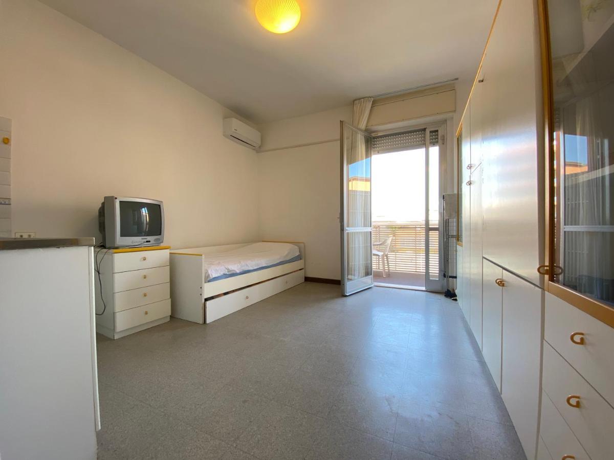 Casa Mare Apartment Lignano Sabbiadoro Exterior photo